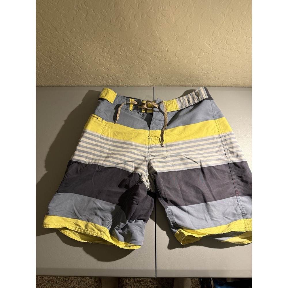Patagonia Wavefarer Men's Board Shorts 33 Yellow Blue Striped